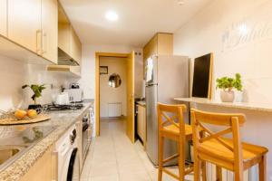 Apt.p5 15min from Barcelona and Beaches WTerrace