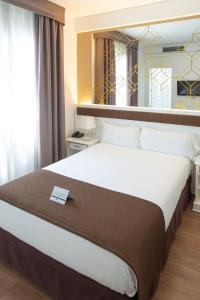 Standard Single Room room in Sercotel Alfonso XIII