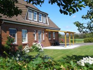 Hus-Pellworm-3-Ferienwohnung-Meeresbrise