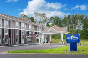 Microtel Inn & Suites by Wyndham Amsterdam NY