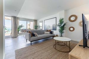 71-Beachfront, brand new luxury penthouse Benalmádena