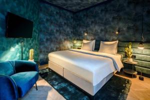 Deluxe Queen Room room in The Highlander