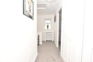 Lovely 2 Bedroom Flat in a quiet location