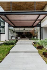 ☆Brand new 2BR PH by CASA PARAISO☆