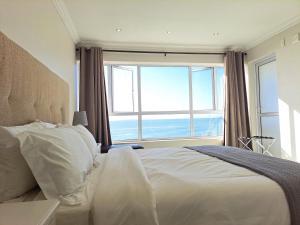 3 Bedroom Sea Facing Family Apartment Cape Town Moullie Point