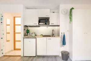 Appartements Studios avec parking, clim, balcon, proche tram : photos des chambres