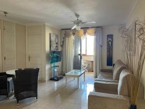 Few steps from Golden Mile in Las Americas