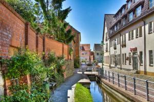 3 hvězdičkový hotel Hotel am Markt Altentreptow Německo