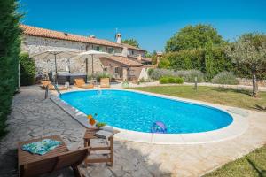 Villa Nonni-romantic stone house