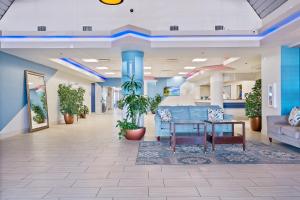 Sunrise & Beach View - Daytona Beach Resort - No Pools