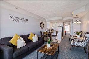 Sunrise & Beach View - Daytona Beach Resort - No Pools