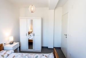 Apartments with parking space Pakostane, Biograd - 18979