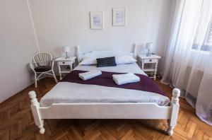 Apartments with parking space Pakostane, Biograd - 18981