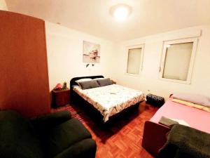 Apartments with WiFi Sibenik - 18960