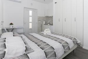 Family friendly house with a swimming pool Vinisce, Trogir - 19001