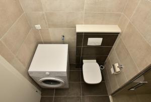 Family friendly seaside apartments Zivogosce - Mala Duba, Makarska - 19149