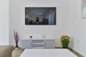 Luxury villa with a swimming pool Vrsi - Mulo, Zadar - 19140