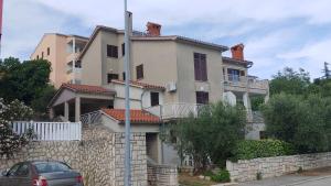 Apartments with a parking space Rabac Labin  19058