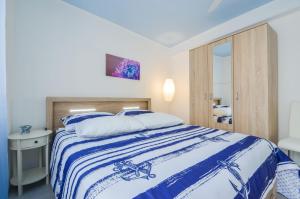 Seaside house for families with children Zavalatica, Korcula - 19045