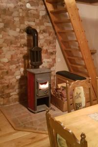 Family friendly house with a parking space Garesnica, Bjelovarska - 19166