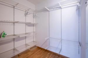 Ziedondarza Park One Bedroom Apartment with Balcony