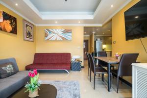 Patong Tower apartment by Lofty