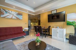 Patong Tower apartment by Lofty