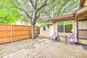 Family-Friendly Dallas Townhouse with Private Patio! - Meaders