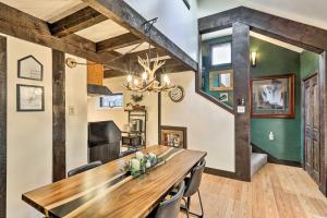 Woodsy Flagstaff Hideaway with Deck and Sunroom!