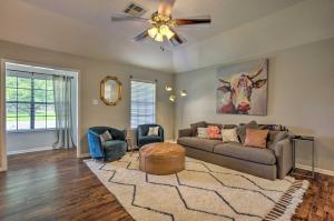 Pet-Friendly Bryan Home < 5 Mi to Texas A & M!
