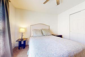 Sea Colony - 56053 Pinewood Dr