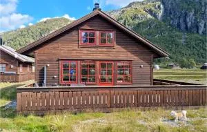 3 Bedroom Amazing Home In Vikeså - Vikeså