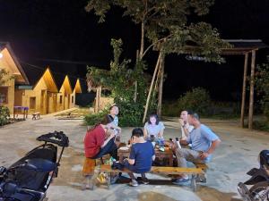 Hong Thu Homestay & Bungalow