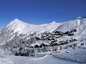 Studio fonctionnel 34 pers avec balcon et accès direct pistes - FR-1-181-2222