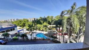 Golden Dolphin Grand Hotel - FLAT Quarto e Sala Com Roupa de Cama e Banho - Piscinas 24h