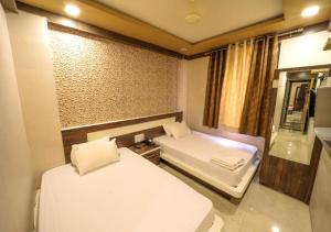 Hotel Sundaram 5 Minutes Distance from Dargah