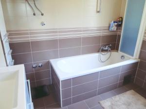 Apartments by the sea Vantacici, Krk - 19260