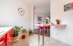 Apartments with parking space Silo, Krk - 19256