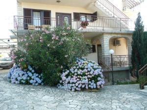 Apartments with a parking space Malinska, Krk - 19296