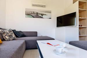 Apartments with parking space Vantacici, Krk - 19292