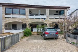 Apartments by the sea Vir - 19679