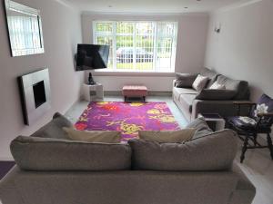 Smitten House 4 Bedroom RHYL