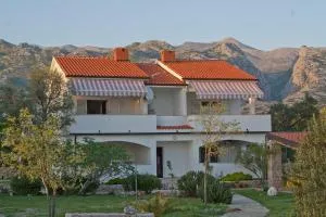 Apartments Punta - Seline