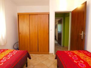 Apartments with parking space Medulin - 19686