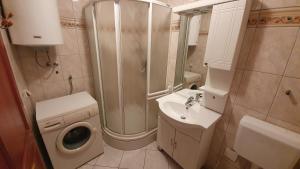 Apartments with parking space Baska, Krk - 19489