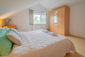 Apartments for families with children Lipovaca, Plitvice - 19450