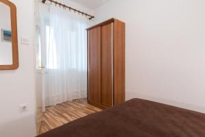 Apartments by the sea Baska, Krk - 19518