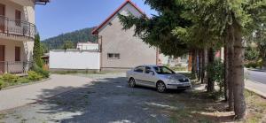 Apartments with a parking space Fuzine, Gorski kotar - 19537