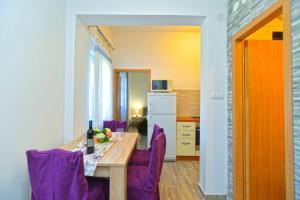 Family-friendly apartments with swimming pool Fazana - 19596