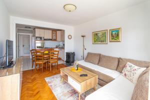 Apartments by the sea Zadar - 19500